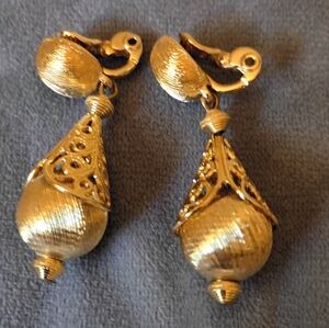 Vintage MONET Gold Tone Filigree Bolero Clip On Drop Dangle Earrings
